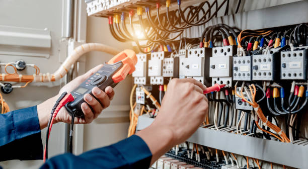 Best Circuit Breaker Repair  in Spring Hill, KS